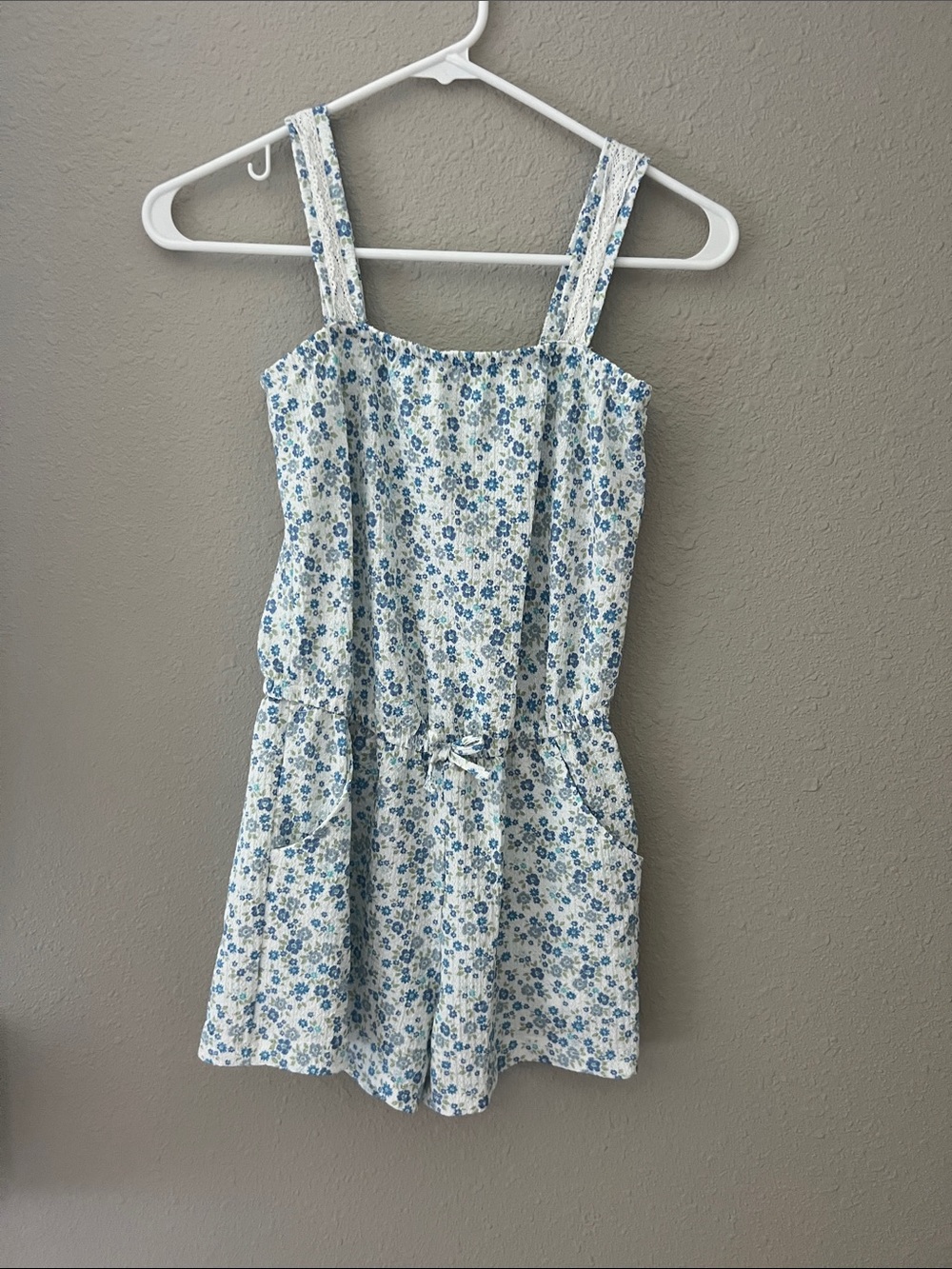 Girls Sweet Butterfly Blue Floral One-Piece Romper